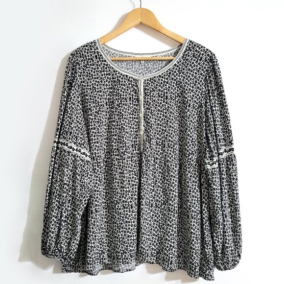 Max Studio Womens Peasant Long Sleeve Top Size 2X Black White Floral Boho Flowy - Picture 1 of 10